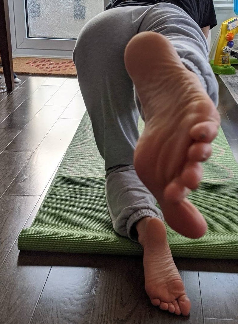 Yoga pieds nus