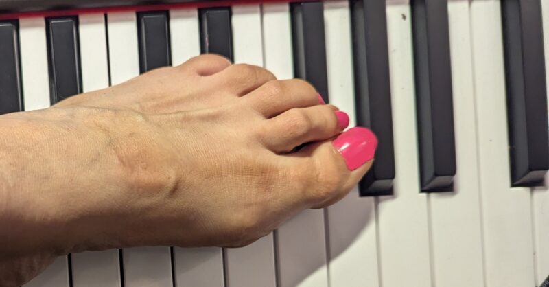 pieds piano gd image