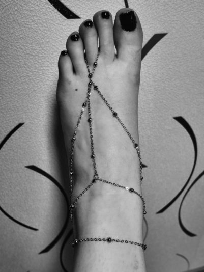 AD10F76B-DEA8-40B7-8393-5B22B9165033